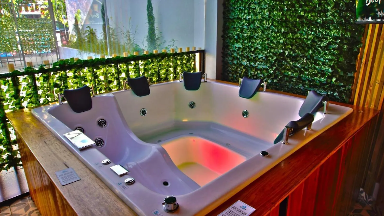 Urban Oasis Med Villa Medellin